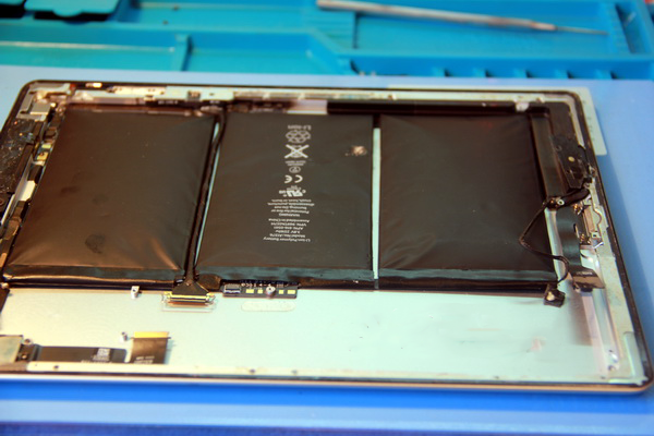 Замена батареи iPad цена Киев