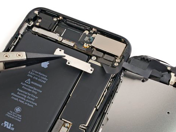замена датчика приближения на iPhone 7 plus замена датчика приближения на iPhone 7 plus