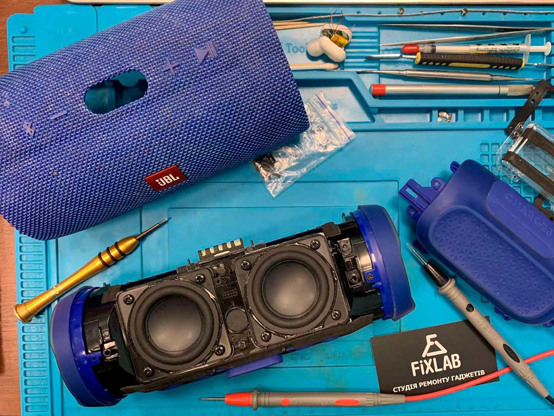 Ремон JBL Charge 3 в Киеве Ремон JBL Charge 3 в Киеве
