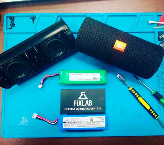 Замена аккумулятора в колонке JBL Charge 3