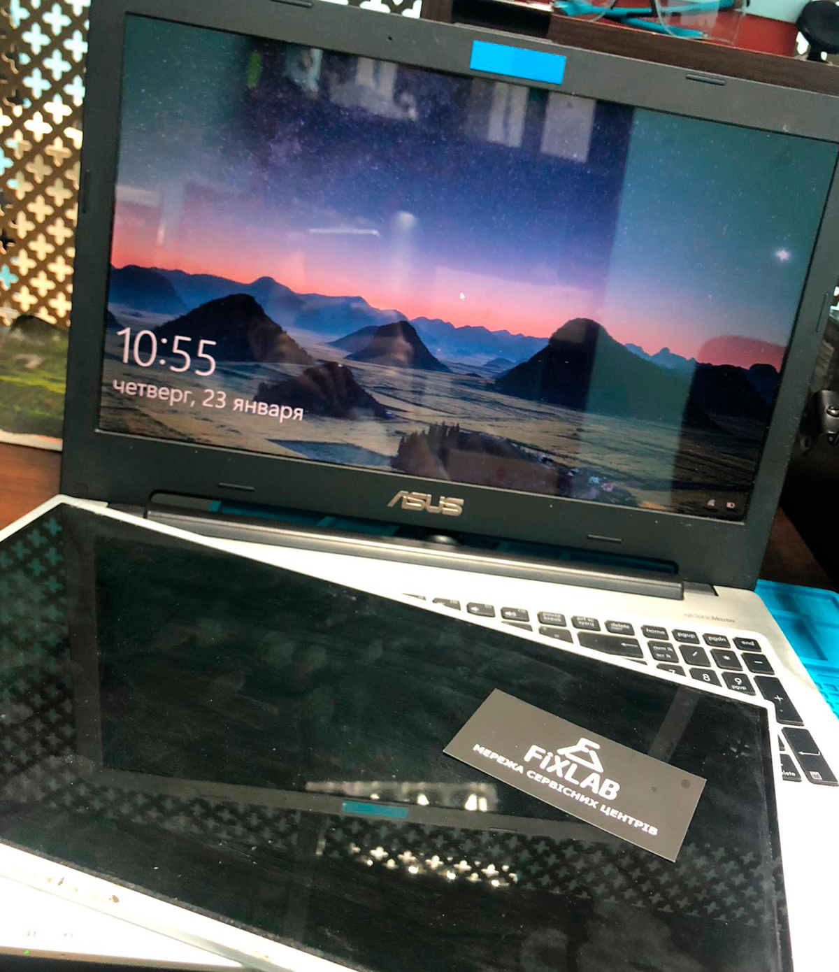 Заміна матриці ноутбука Asus в Києві