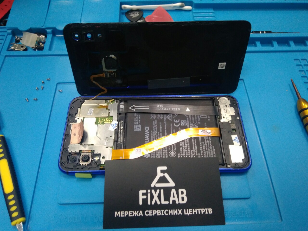 Замена разъема зарядки Huawei P Smart Plus