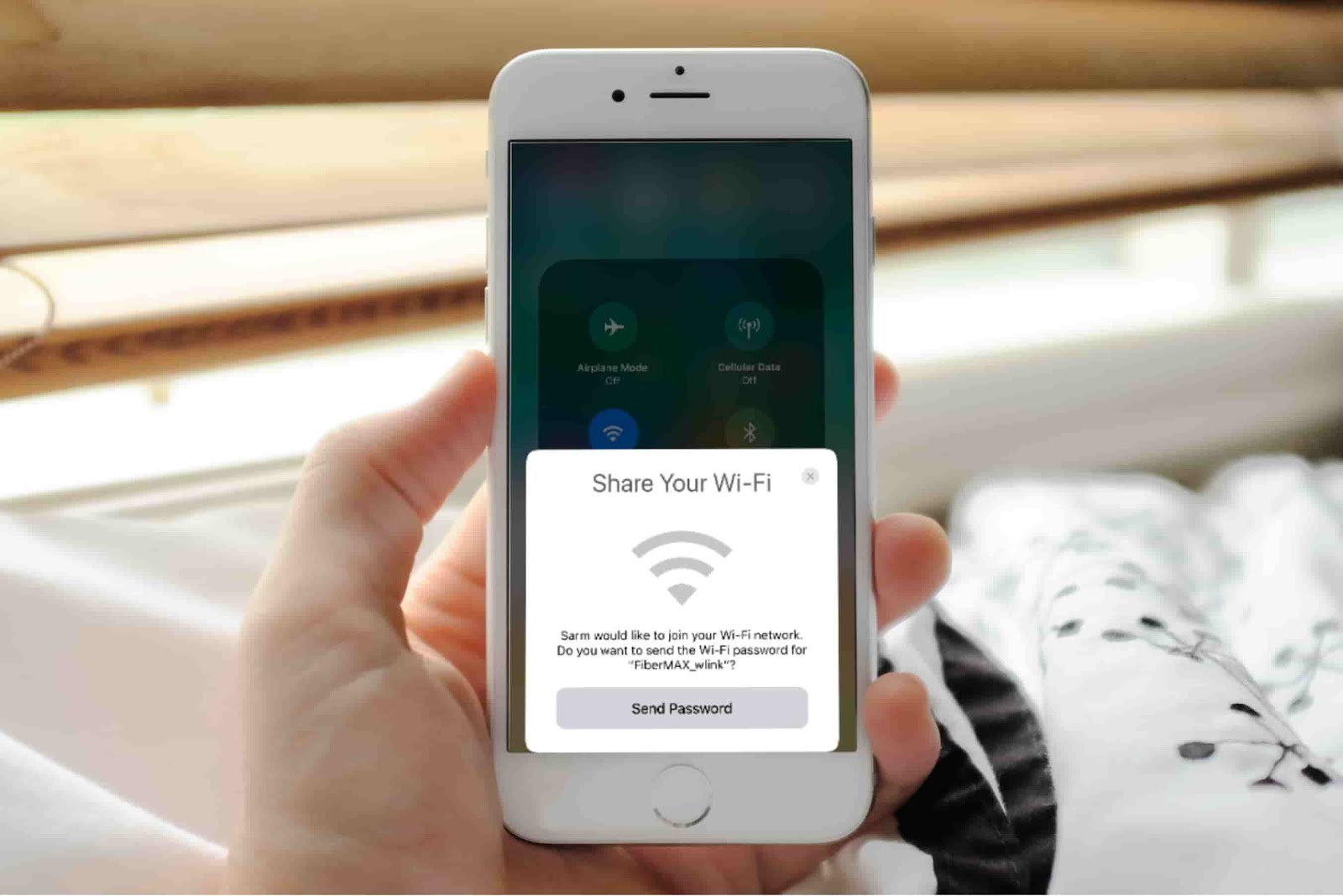 поделиться паролем от Wi-Fi на iphone iOS 11