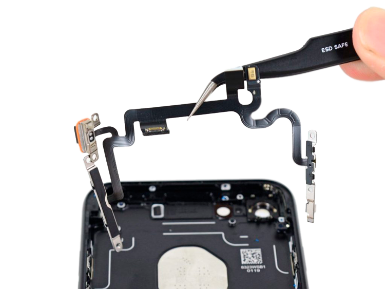 Замена шлейфа кнопок громкости iPhone 7 Киев цена
