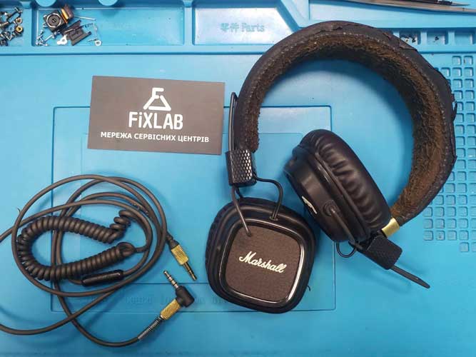Marshall Major II нет звука в одном ухе